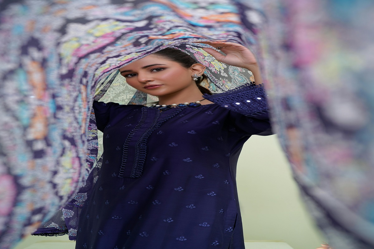 Dressing for the Occasion: A Guide to Festive Wear with Hassanjee Clothing